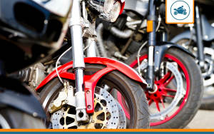 une flotte de motos avec assurance